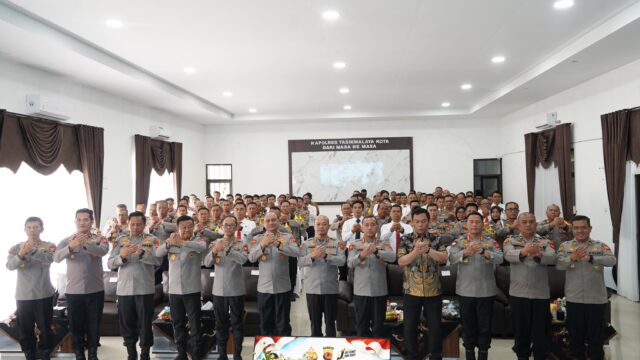 Kunjungan Kerja Kapolda Jabar, Perkuat Pelaksanaan Tugas Jajaran Polres Tasikmalaya Kota*